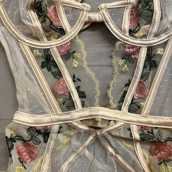 COPY - NWT Lounge Underwear Skye bodysuit - Picture 3 of 5